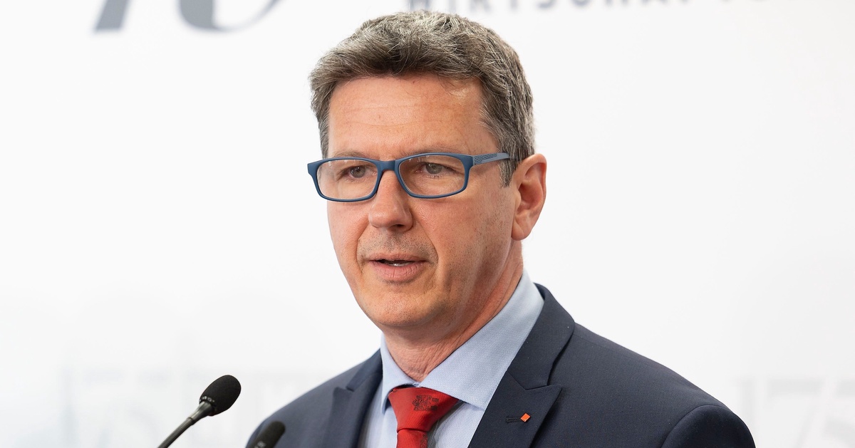 K&auml;rntens Arbeitsmarkt dreht ins Plus: Mehr Jobs, weniger Arbeitslose